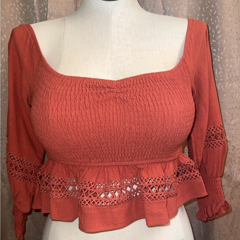 FORE crop top. Size Small. Rust colored
